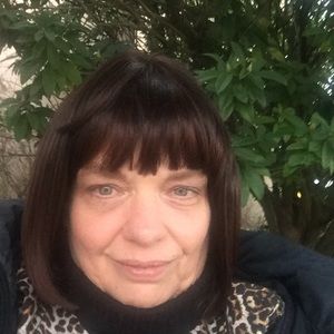 Meet your Posher, Zina